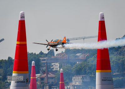 Air Invictus 2026-1402